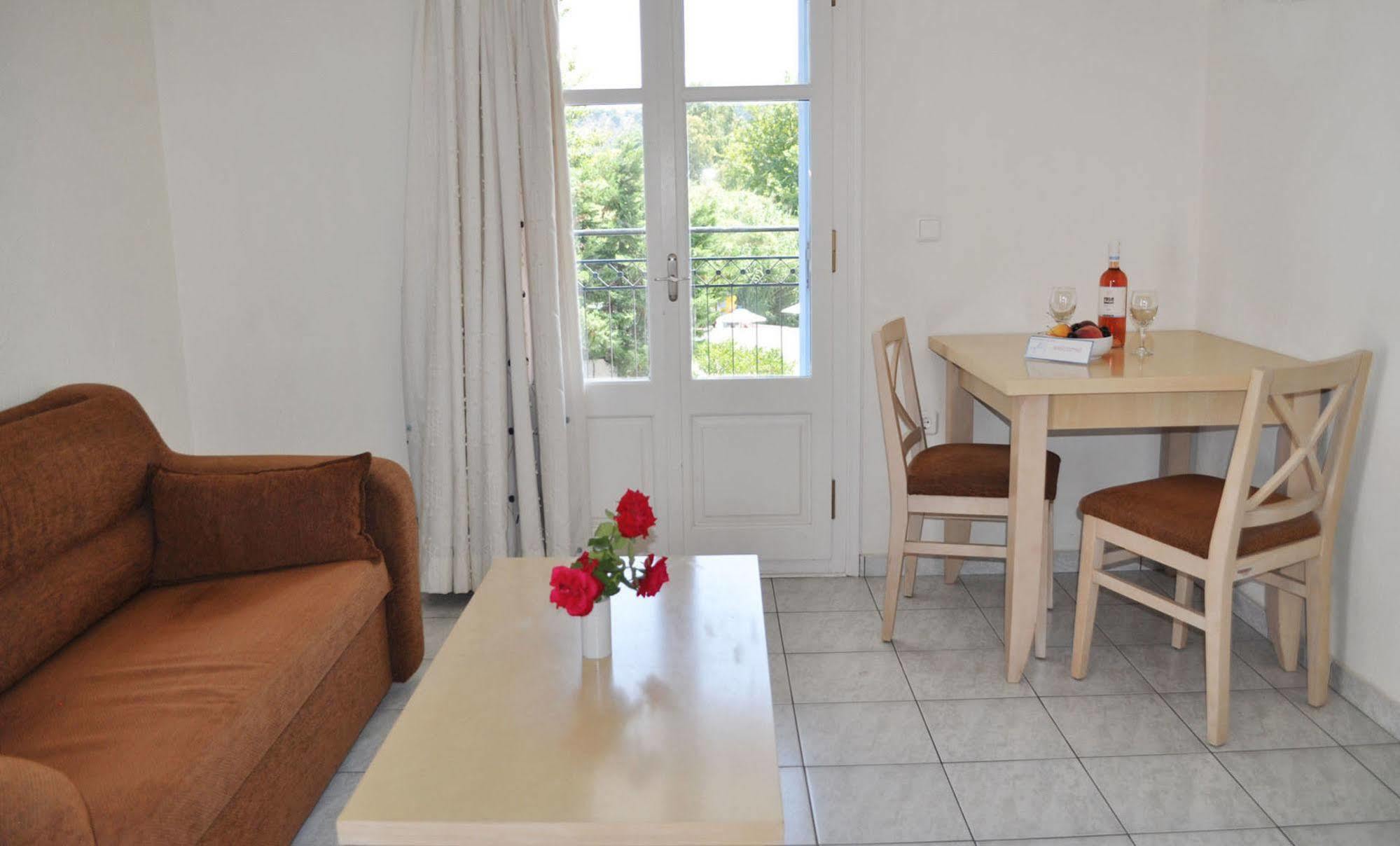 Platanias  Marialena Village מראה חיצוני תמונה
